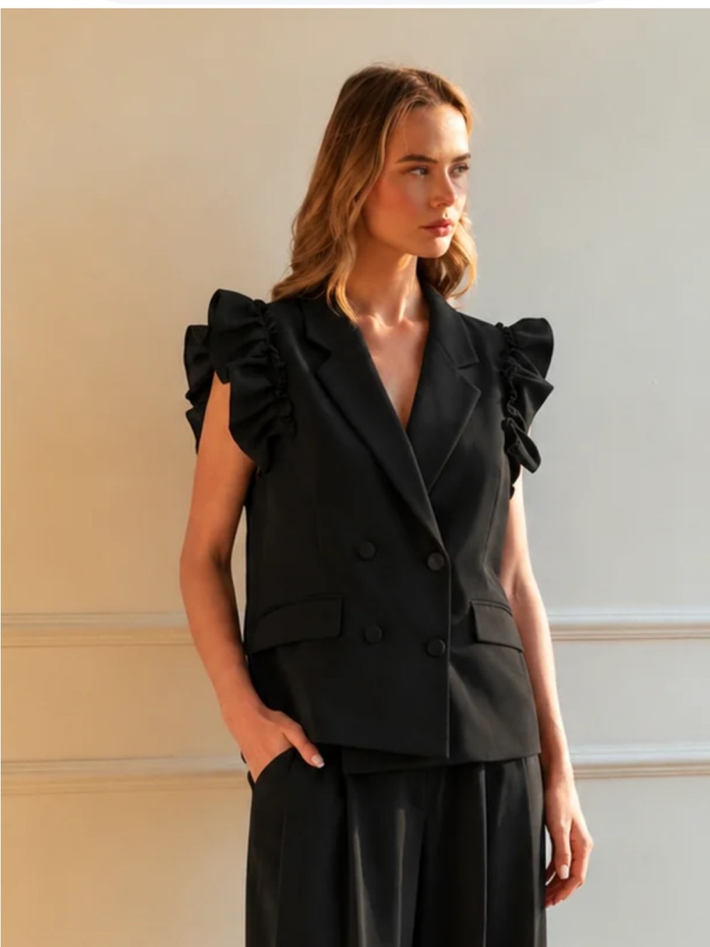 Joh. Black Double-Breasted Ruffle-Sleeve Vest NWT sz Large